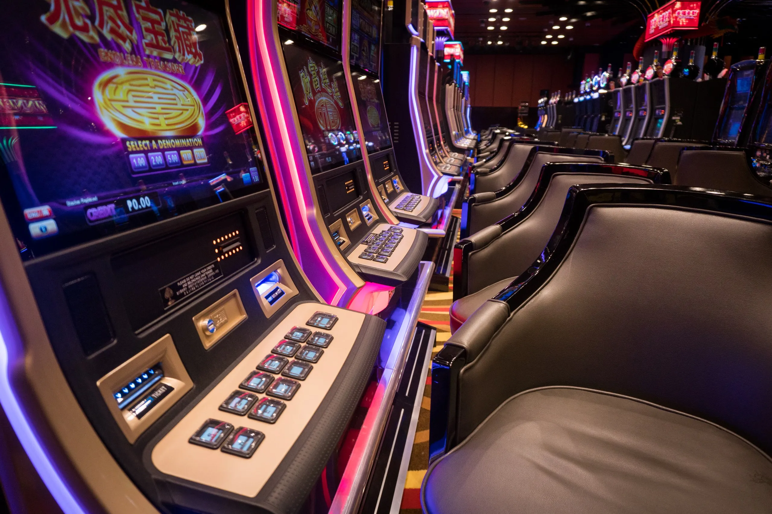 Midori Casino 多排娛樂機台