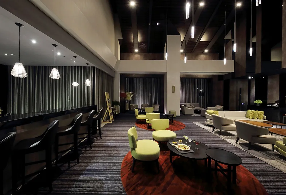 Midori Hotel 酒吧沙發休憩區
